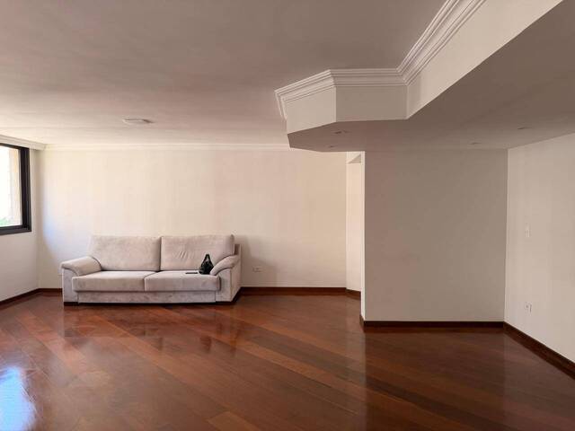 #528 - Apartamento para Venda em São Paulo - SP