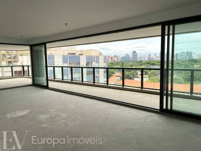 #585 - Apartamento para Venda em São Paulo - SP