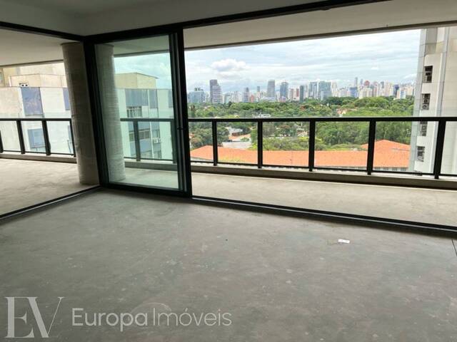 #585 - Apartamento para Venda em São Paulo - SP